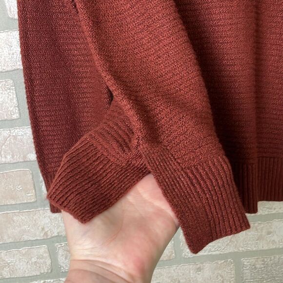 Pink Clover burgundy sweater size L - Picture 3 of 7